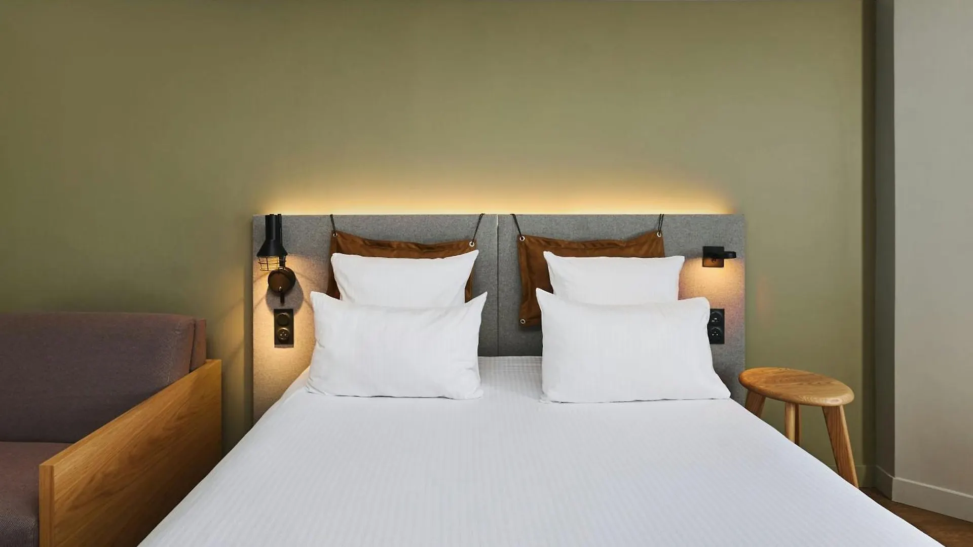 Hotel Moxy Annecy 3*,  Francja