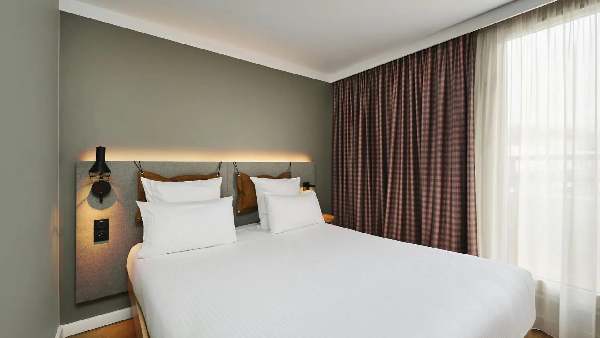 Hotel Moxy Annecy