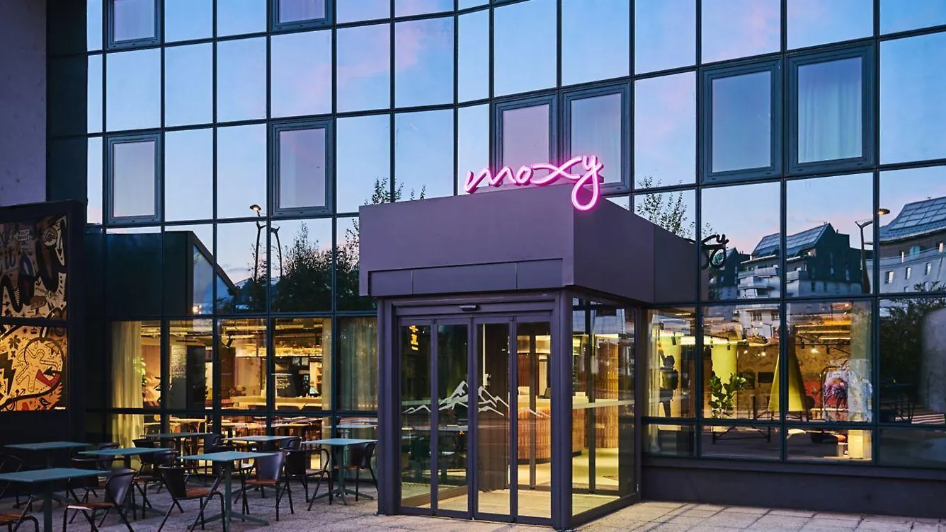 Hotel Moxy Annecy